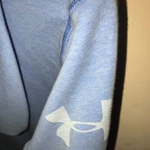 Under Armour Tops - UA sweatshirt!! Under Armour Tops - UA sweatshirt!!